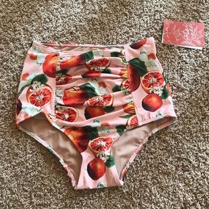 Kortni Jeane Ruched Front Grapefruit bottoms XS